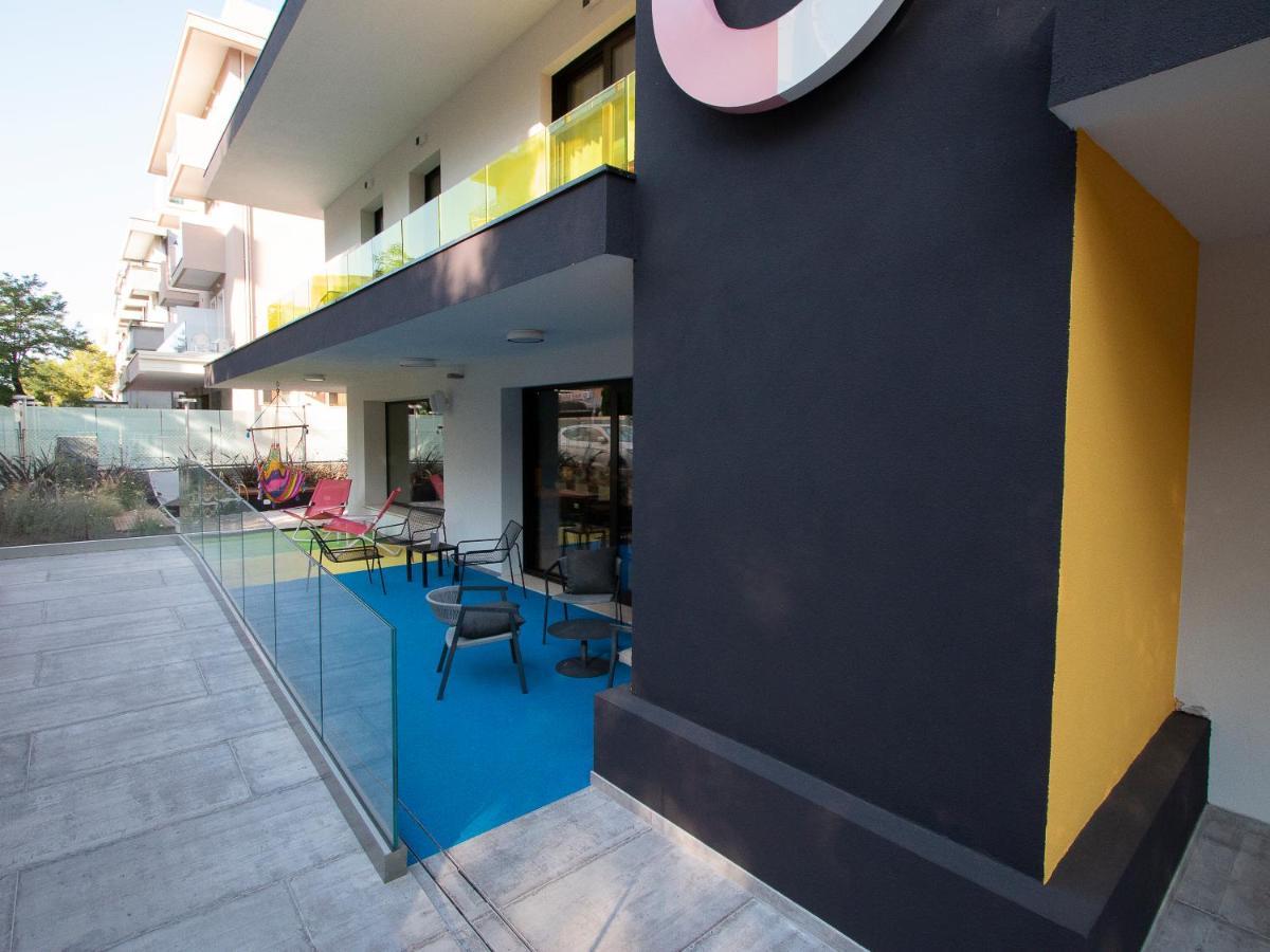 Demo Hotel Design Emotion Rimini Esterno foto
