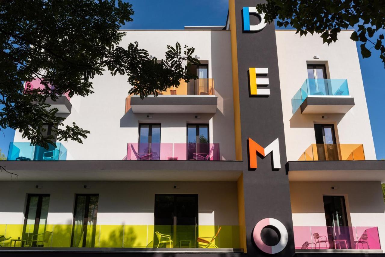 Demo Hotel Design Emotion Rimini Esterno foto
