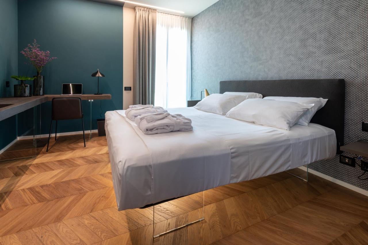 Demo Hotel Design Emotion Rimini Esterno foto