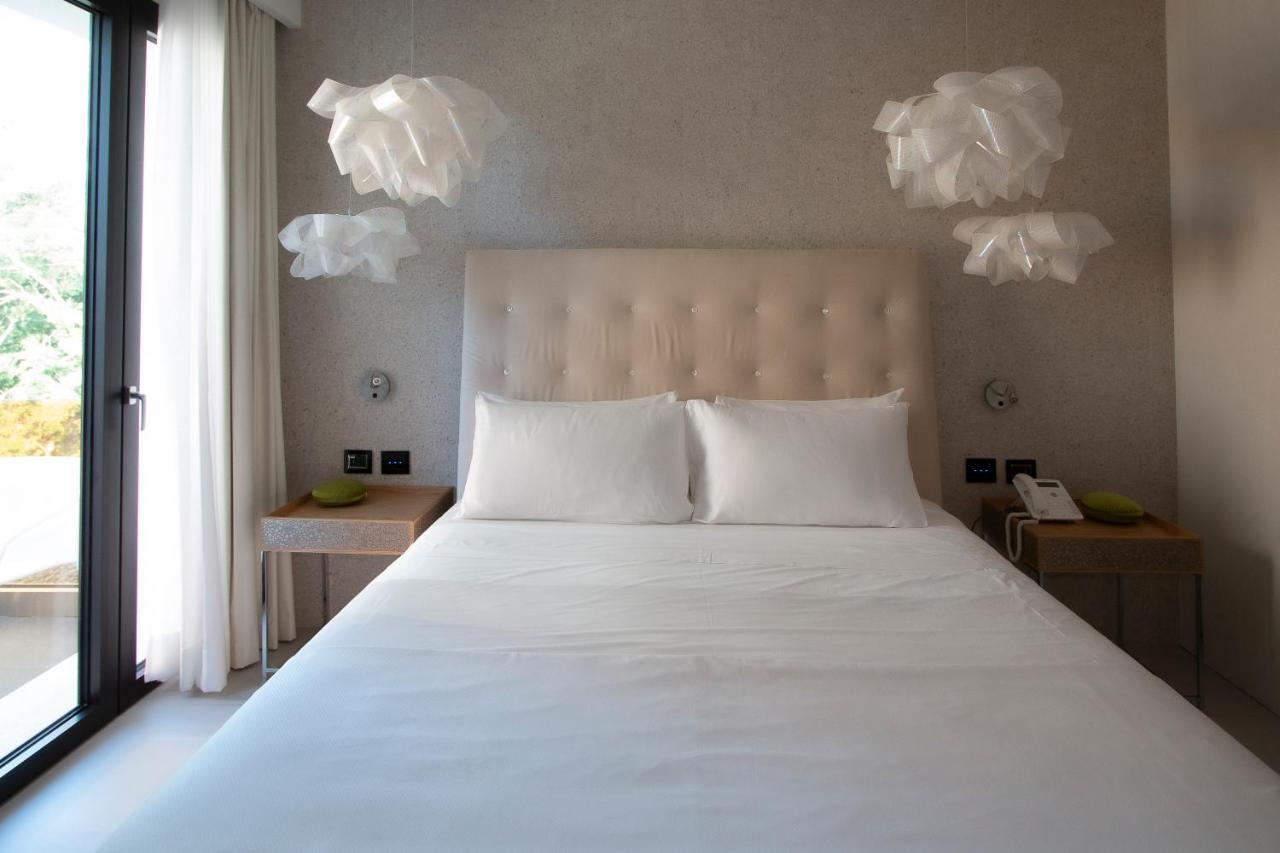 Demo Hotel Design Emotion Rimini Esterno foto